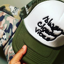 Load image into Gallery viewer, Camouflage Trucker &quot; ACV &quot;
